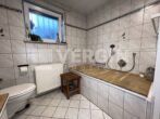 VERKAUFT - Gepflegte Souterrain-Wohnung in ruhiger Lage - für den Käufer provisionsfrei - Badezimmer