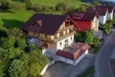 Ansicht Nordwestseite - Verkauft - Großzügiges Einfamilienhaus mit ELW/FeWo in traumhafter Lage - Verkauft