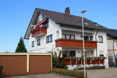 Solides 3-Familienhaus in Schuttern, 77948 Friesenheim, Mehrfamilienhaus
