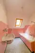 Badezimmer DG - Älteres 1-2-Familienhaus in Oberschopfheim