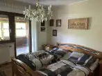 Schlafzimmer - Ein- bis Zweifamilienhaus mit Einliegerwohnung in Grafenhausen
