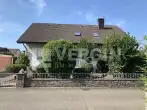 Straßenseite - Ein- bis Zweifamilienhaus mit Einliegerwohnung in Grafenhausen