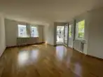 Wohnzimmer - Attraktive 2-Zi-Whg. im Seniorenheim in Lahr - für den Käufer provisionsfrei