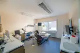 Behandlungszimmer 1 - VERKAUFT - Facharztpraxis zu verkaufen in zentraler Lage von Friesenheim - VERKAUFT