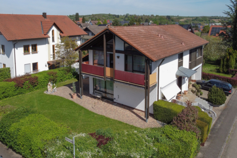Demnächst im Angebot – Großzügiges Architektenhaus in Bestlage mit Potenzial, 77948 Friesenheim, Einfamilienhaus