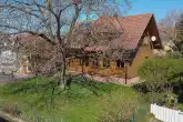 Garten mit herrlichem Nußbaum - VERKAUFT - Einfamilienhaus in ökologischer Holzbauweise - für den Käufer provisionsfrei